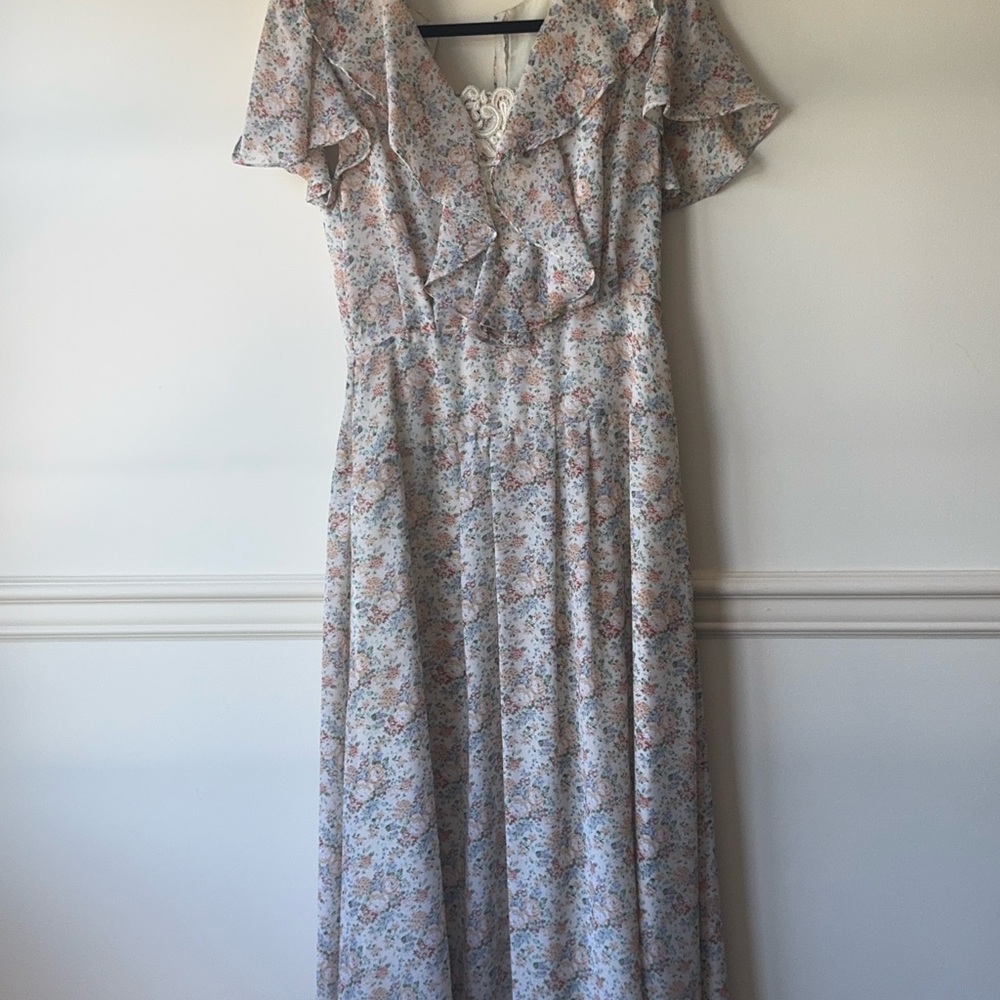 Scott McClintock floral Flutter Sleeve Maxi Dress